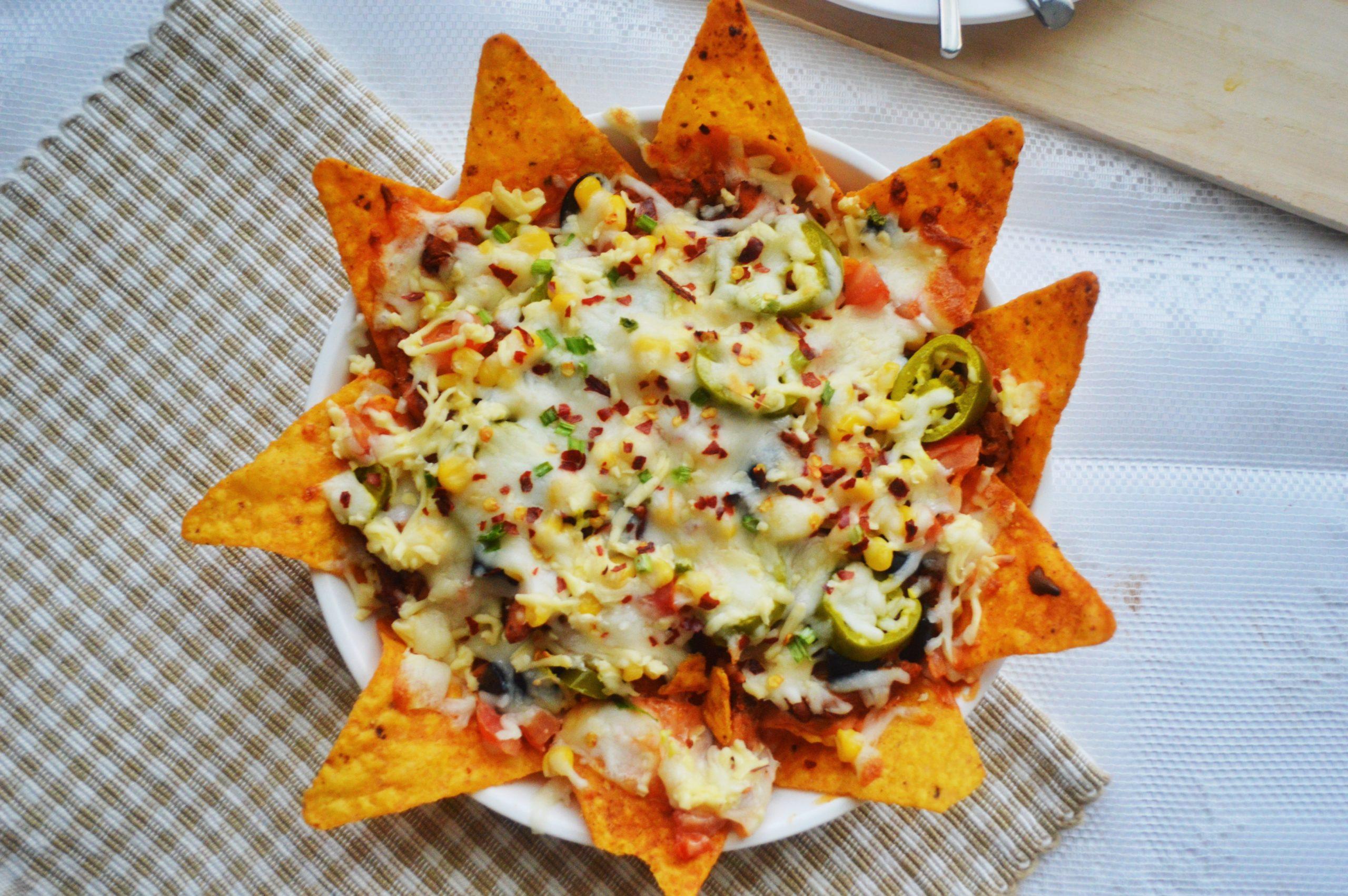Serving with Style: Easy Hacks for Transferring and Presenting Nachos That Impress