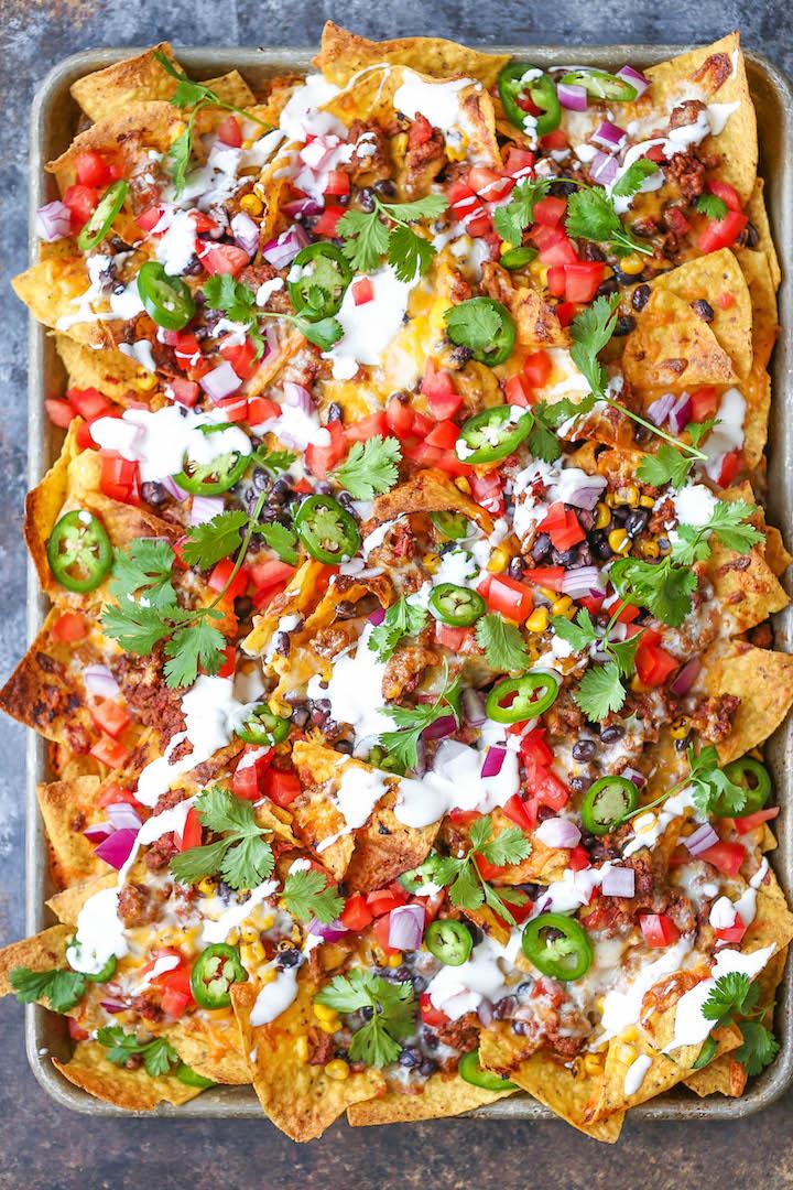 Layering Like a Pro: Building Balanced Nachos for Even Cheese Coverage and Taste
